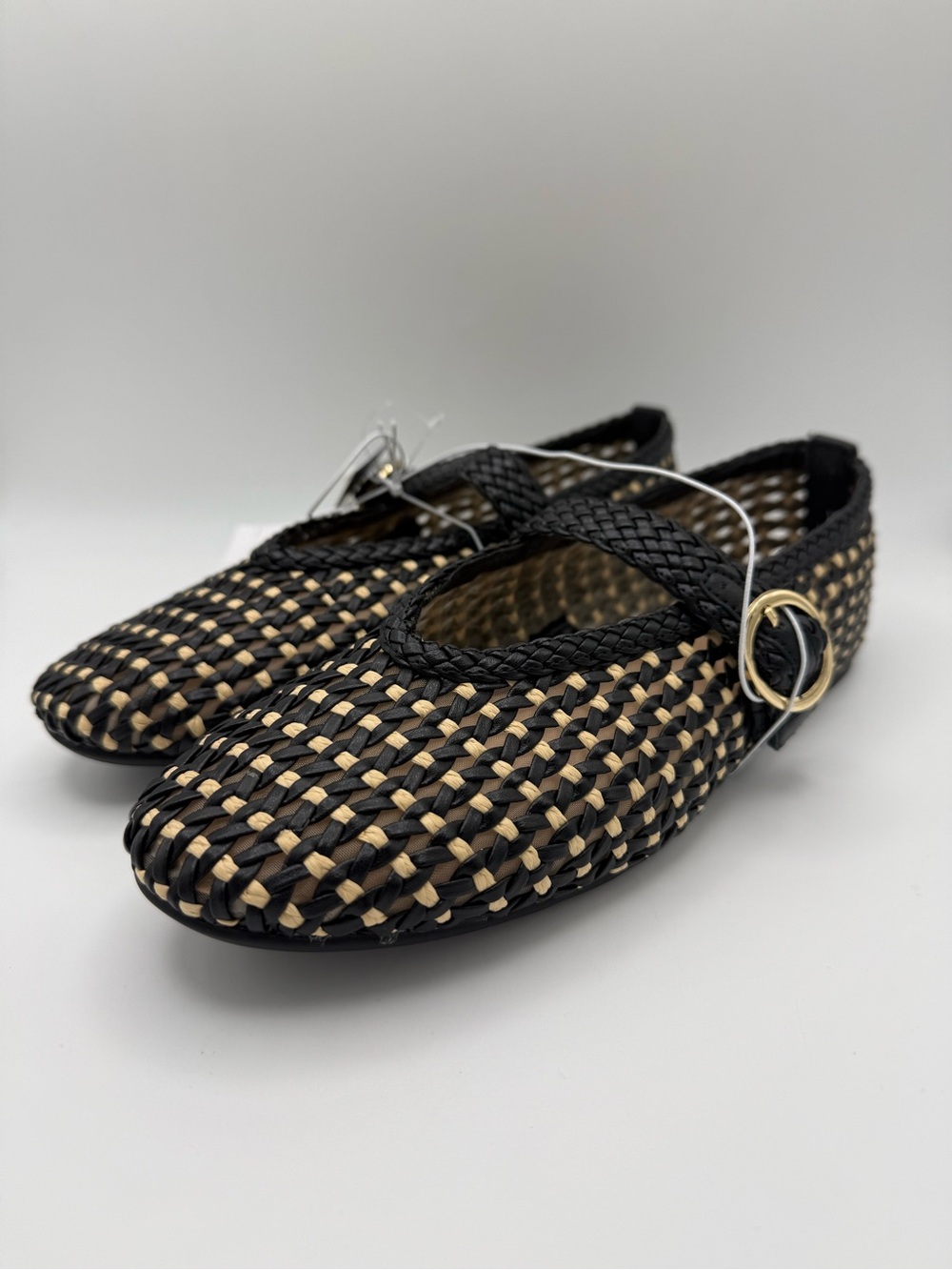 Women’s Noemi Flats with Memory Foam Insole - Universal Thread - Picture 4 of 10